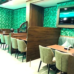 Concorde 2*, Dubai Birleşik Arap Emirlikleri